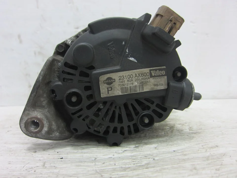 Foto de ALTERNADOR NISSAN MICRA (K12E) referencia 23100AX600