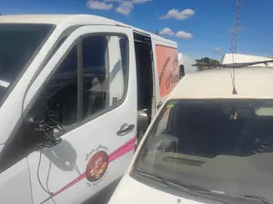 Foto de PUERTA LATERAL CORREDERA IZQUIERDA MERCEDES-BENZ SPRINTER II FURGÓN 2.1 CDI CAT (129 CV / 95 KW) referencia 9067307105