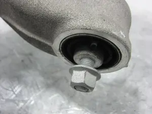 Foto de BRAZO SUSPENSION INFERIOR TRASERO IZQUIERDO PORSCHE MACAN (95BA) referencia 8R0505311F foto 6