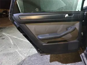 Foto de GUARNECIDO PUERTA TRASERA IZQUIERDA AUDI ALLROAD QUATTRO QUATTRO (4B5)