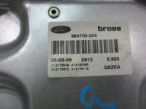 Foto de ELEVALUNAS DELANTERO DERECHO FORD FOCUS BERLINA (CB4) 1.6 16V CAT (101 CV / 74 KW) referencia 984705204 foto 5