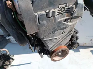 Foto de MOTOR COMPLETO RENAULT CLIO III GRANDTOUR referencia K9KH834 foto 8