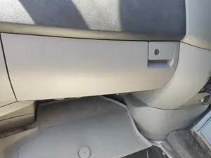 Foto de GUANTERA MERCEDES-BENZ SPRINTER II FURGÓN 2.1 CDI CAT (129 CV / 95 KW)