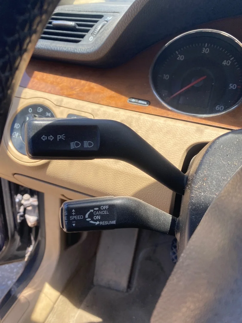 Foto de MANDO MULTIFUNCION VOLKSWAGEN PASSAT BERLINA (3C2) 2.0 TDI (140 CV / 103 KW)
