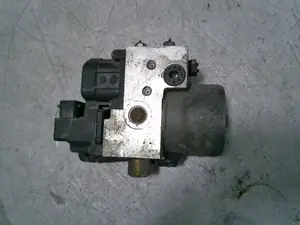 Foto de ABS OPEL ASTRA G BERLINA 1.7 16V DTI CAT (Y 17 DT / LR6) (75 CV / 55 KW) referencia 9120525 foto 15