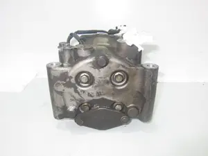 Foto de COMPRESOR AIRE ACONDICIONADO FORD FOCUS FAMILIAR (CAK) 1.8 TDDI Turbodiesel CAT (90 CV / 66 KW) referencia YS4H19D629AB foto 5
