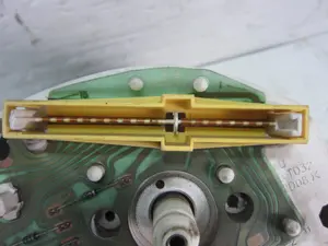 Foto de CUADRO INSTRUMENTOS FORD KA (CCQ) 1.3 CAT (50 CV / 37 KW) referencia 97KP10841A foto 4