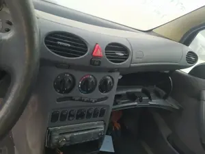 Foto de CALEFACCION ENTERA NORMAL MERCEDES-BENZ CLASE A (BM 168) 1.4 CAT (82 CV / 60 KW)