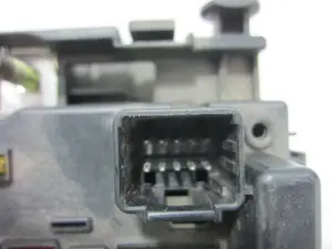 Foto de NO IDENTIFICADO PEUGEOT 307 (S1)(04.2001) 1.4 HDi (68 CV / 50 KW) referencia 9650664080 foto 7