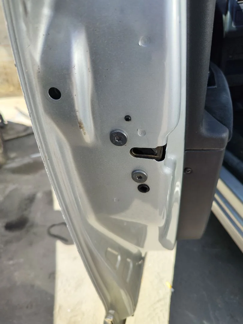 Foto de CERRADURA PUERTA DELANTERA IZQUIERDA CITROEN C4 BERLINA 1.6 16V HDi (90 CV / 66 KW) referencia 9135FA