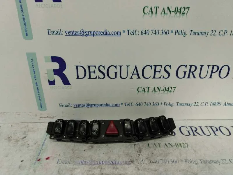 Foto de MANDO MULTIFUNCION MERCEDES-BENZ CLASE S (BM 220) BERLINA referencia 2208214658