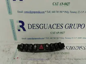 Foto de MANDO MULTIFUNCION MERCEDES-BENZ CLASE S (BM 220) BERLINA referencia 2208214658