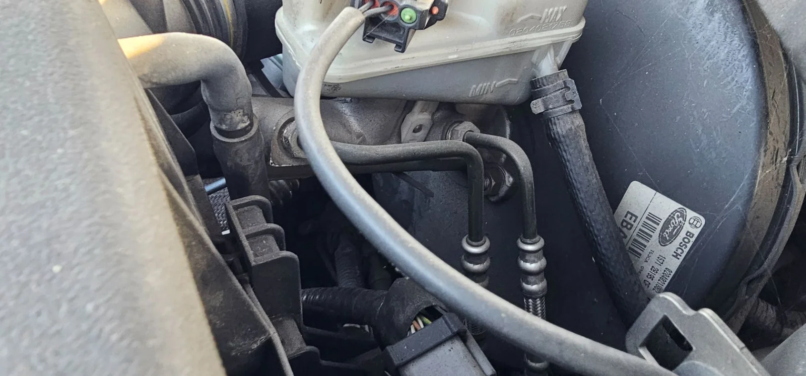 Foto de BOMBA FRENO FORD MONDEO BERLINA (GE) 2.0 16V DI TD CAT (116 CV / 85 KW)