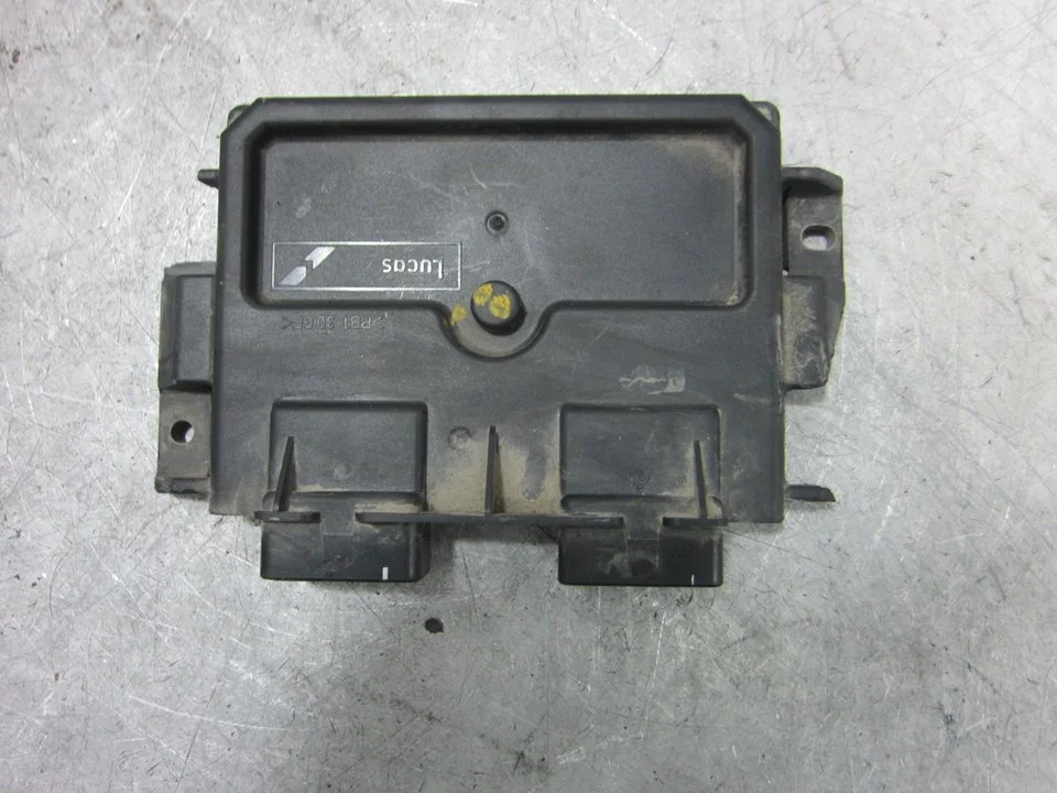 Foto de CENTRALITA MOTOR UCE PEUGEOT PARTNER (S2) 1.9 Diesel (69 CV / 51 KW) referencia 80964C