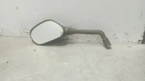 Foto de RETROVISOR IZQUIERDO YAMAHA X-MAX 125 referencia E9001327