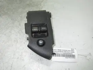 Foto de MANDO ELEVALUNAS DELANTERO IZQUIERDO HONDA CIVIC AERODECK (MB/MC) 1.6 CAT (D 16 B 2) (116 CV / 85 KW) referencia 35750S6AG010