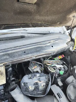 Foto de MOTOR LIMPIA DELANTERO CITROEN GRAND C4 PICASSO 1.6 16V HDi FAP (109 CV / 80 KW)