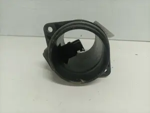 Foto de CAUDALIMETRO RENAULT CLIO III referencia 8200299956 foto 2