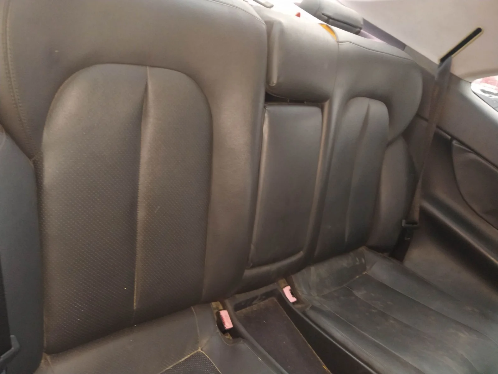 Foto de CINTURON SEGURIDAD TRASERO IZQUIERDO MERCEDES-BENZ CLK (BM 208) COUPE 3.2 V6 18V CAT (218 CV / 160 KW)