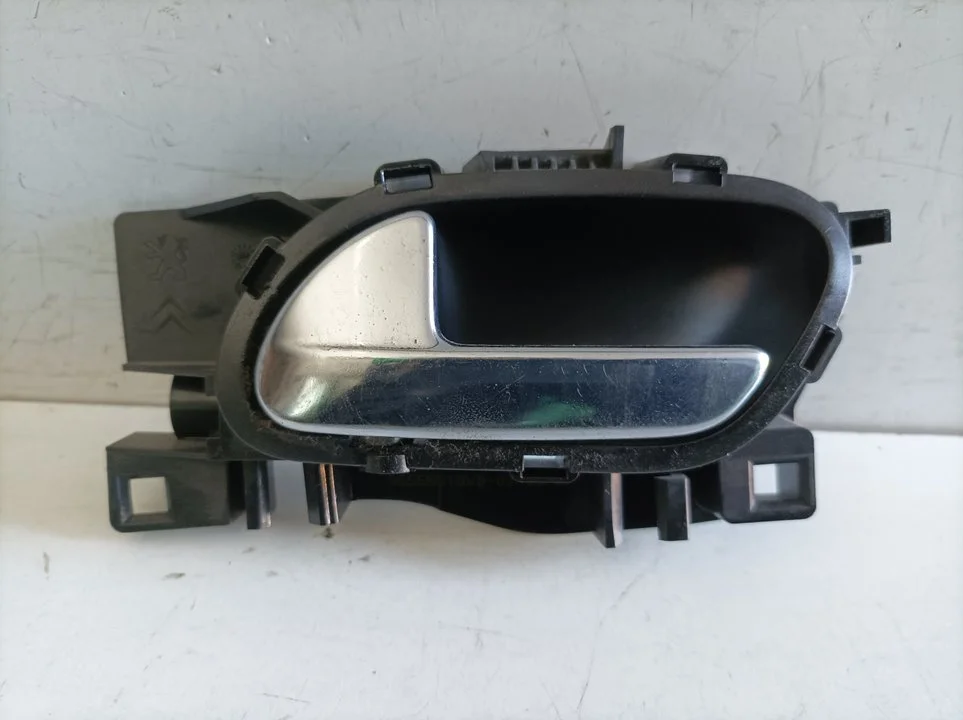 Foto de MANETA INTERIOR DELANTERA IZQUIERDA CITROEN C4 PICASSO 2.0 HDi FAP CAT (RHR / DW10BTED4) (136 CV / 100 KW) referencia 96555518VD
