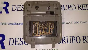 Foto de LUZ INTERIOR RENAULT SCENIC I (JA...) referencia 7700835151 foto 3