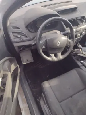 Foto de ANILLO AIRBAG RENAULT MEGANE III BERLINA 5P 1.5 dCi Diesel CAT (86 CV / 63 KW)