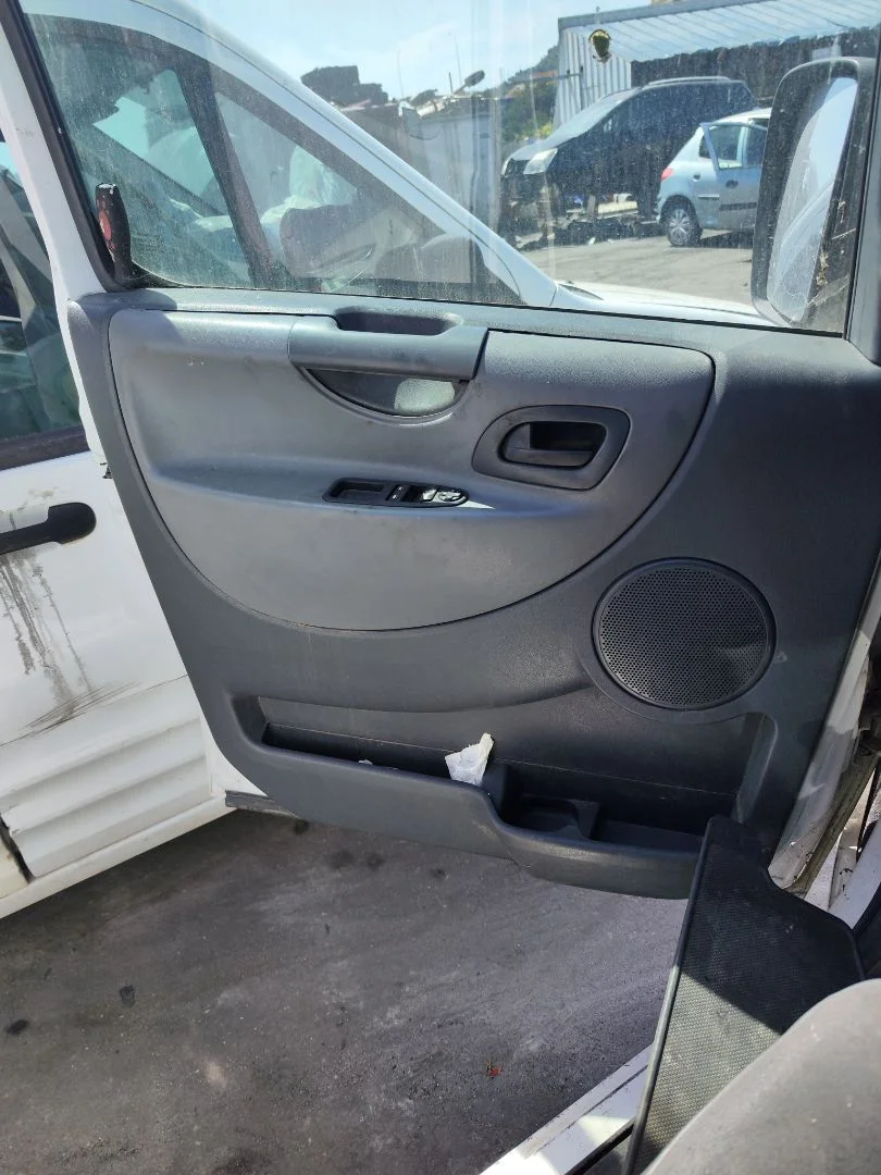 Foto de GUARNECIDO PUERTA DELANTERA IZQUIERDA CITROEN JUMPY 2.0 HDi CAT (RHK / DW10UTED4) (120 CV / 88 KW)