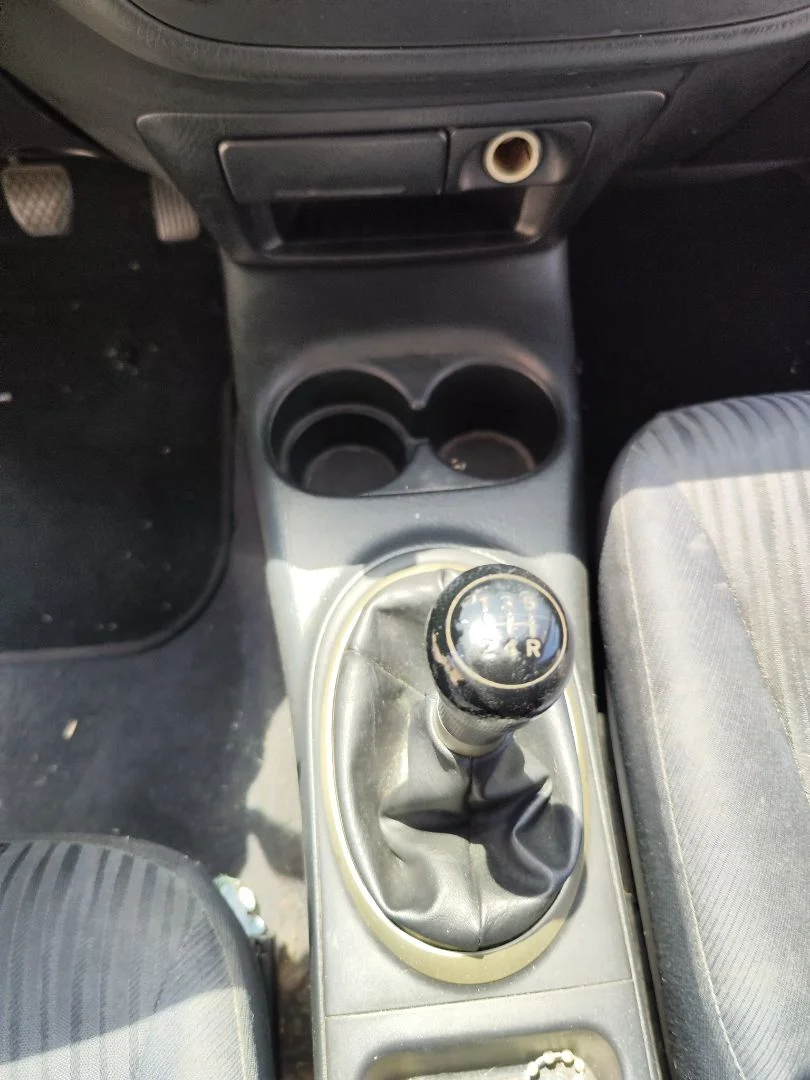 Foto de PALANCA CAMBIO HONDA CIVIC AERODECK (MB/MC) 1.6 CAT (D 16 B 2) (116 CV / 85 KW)