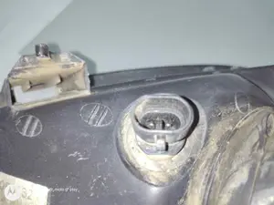 Foto de FARO IZQUIERDO OPEL CORSA B 1.2 (45 CV / 33 KW) referencia 085132 foto 12