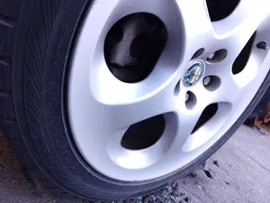 Foto de LLANTA ALFA ROMEO 147 (190) 1.9 JTD CAT (110 CV / 81 KW)