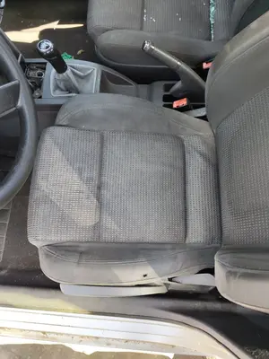 Foto de ASIENTO DELANTERO IZQUIERDO VOLKSWAGEN POLO IV (9N1) 1.4 16V (75 CV / 55 KW)