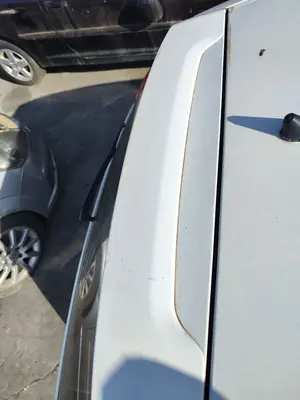 Foto de PORTON TRASERO FIAT GRANDE PUNTO (199) 1.4 (95 CV / 70 KW) referencia 0051938460 foto 3