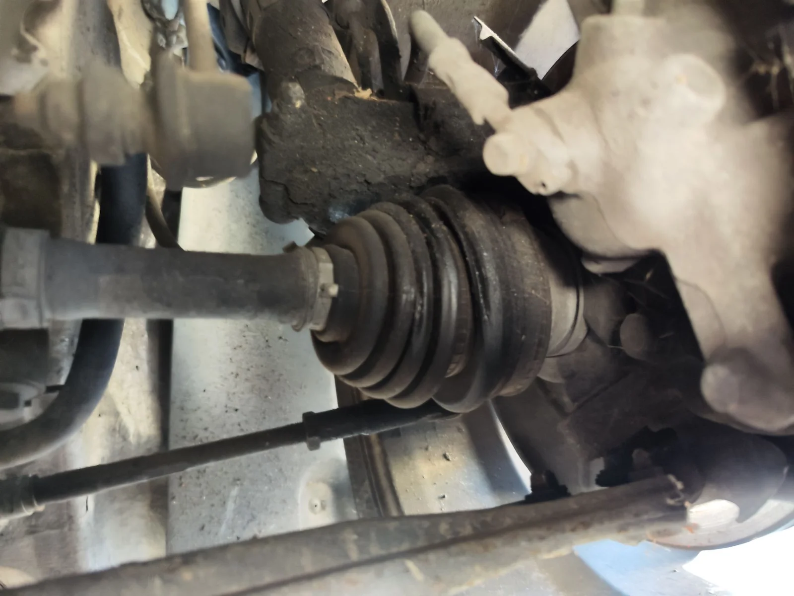 Foto de PINZA DE FRENO DELANTERA IZQUIERDA SEAT CORDOBA BERLINA (6L2) 1.9 TDI (131 CV / 96 KW) referencia 6Q0615123