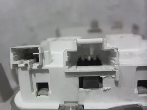 Foto de LUZ INTERIOR CITROEN C4 CACTUS 1.2 12V VTi (82 CV / 60 KW) referencia 9801287677 foto 5