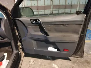 Foto de GUARNECIDO PUERTA DELANTERA DERECHA VOLKSWAGEN POLO IV (9N1)