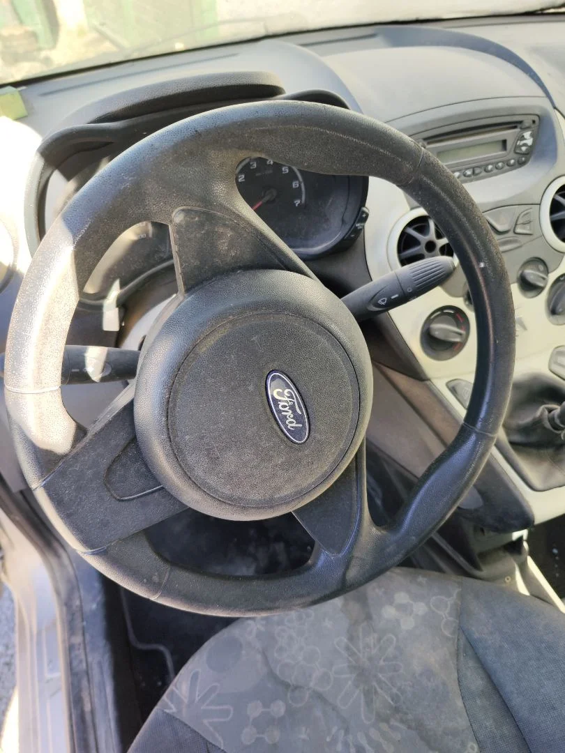 Foto de AIRBAG DELANTERO IZQUIERDO FORD KA (CCU) 1.3 TDCi CAT (75 CV / 55 KW) referencia 1568443
