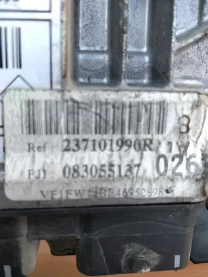 Foto de CENTRALITA MOTOR UCE RENAULT KANGOO I (F/KC0) 1.9 dCi Diesel CAT (84 CV / 62 KW) referencia 2371101990R foto 3