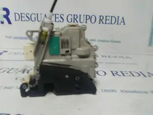 Foto de CERRADURA PUERTA TRASERA DERECHA AUDI A5 SPORTBACK (8T) referencia 8K0839016D