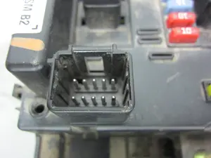Foto de NO IDENTIFICADO PEUGEOT 206 referencia 9657608880 foto 6