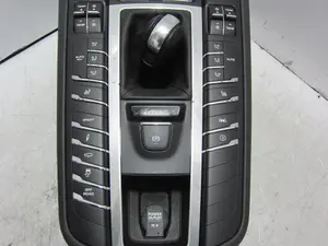 Foto de NO IDENTIFICADO PORSCHE MACAN (95BA) foto 1