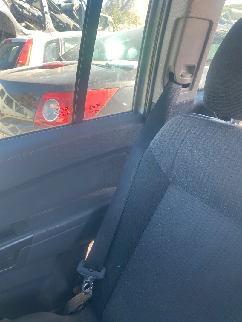 Foto de CINTURON SEGURIDAD TRASERO DERECHO OPEL ZAFIRA B 1.9 CDTI (120 CV / 88 KW)