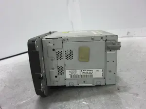 Foto de SISTEMA NAVEGACION GPS VOLKSWAGEN TOURAN (1T2) 1.9 TDI (105 CV / 77 KW) referencia 1K0035191D foto 4