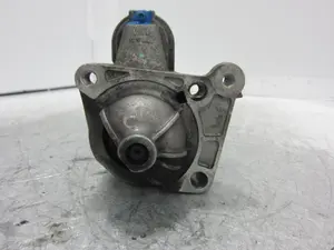 Foto de MOTOR ARRANQUE RENAULT MEGANE II COUPE/CABRIO referencia 8200628419