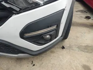 Foto de MOLDURA ANTINIEBLA IZQUIERDA DACIA SANDERO III 1.0 TCE CAT (91 CV / 67 KW) referencia 261523351R