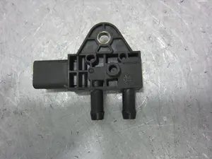Foto de SENSOR PEUGEOT 307 BREAK / SW (S1)(04.2002) 2.0 HDi FAP CAT (107 CV / 79 KW) referencia 9662143180 foto 3