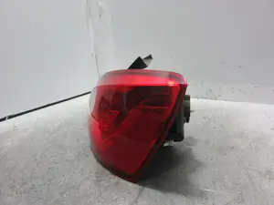 Foto de PILOTO TRASERO DERECHO SEAT IBIZA BERLINA (6J5) 1.2 TSI (86 CV / 63 KW) referencia 0283956100 foto 2