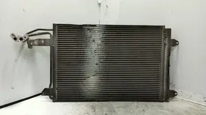 Foto de CONDENSADOR / RADIADOR  AIRE ACONDICIONADO VOLKSWAGEN CADDY (2K)(02.2004) 1.9 TDI (105 CV / 77 KW) referencia 1K0820411AC