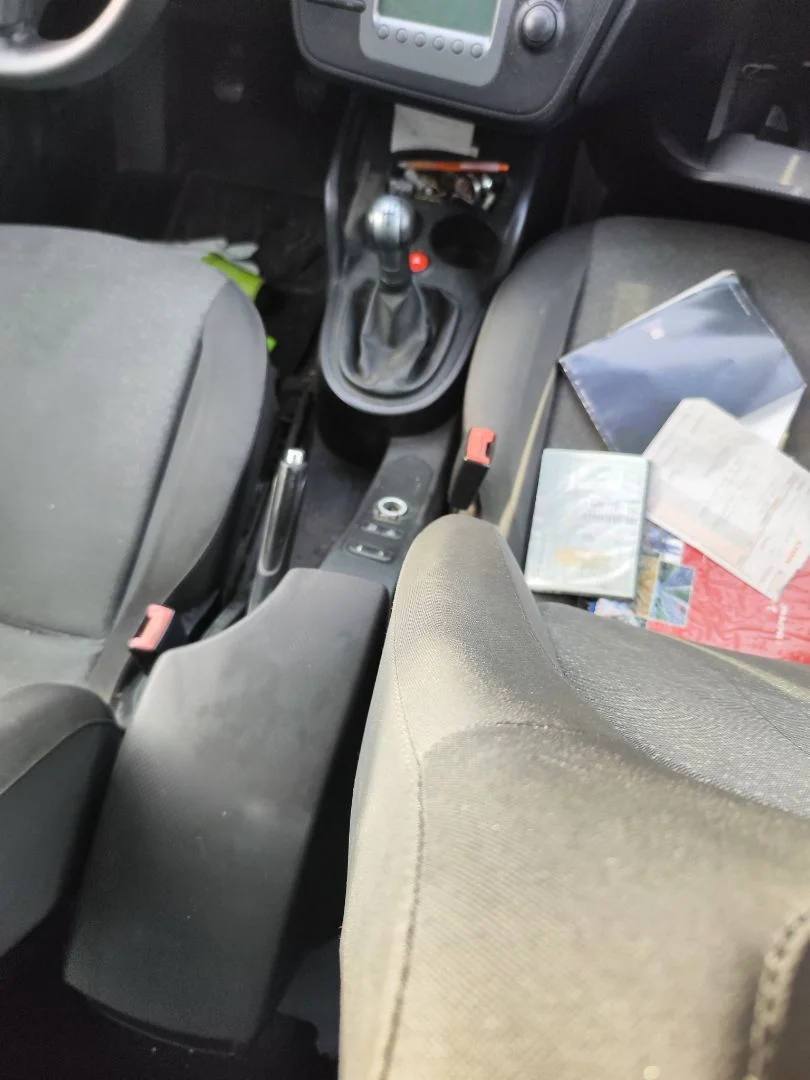 Foto de ENGANCHE CINTURON DELANTERO DERECHO SEAT ALTEA (5P1) 1.9 TDI (105 CV / 77 KW)