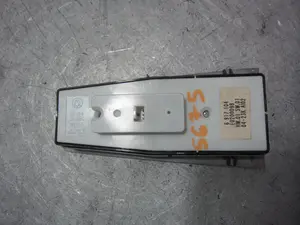Foto de MANDO ELEVALUNAS DELANTERO IZQUIERDO BMW SERIE 7 (E65/E66) 3.0 Turbodiesel CAT (218 CV / 160 KW) referencia 6917104 foto 2