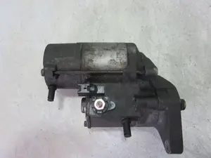 Foto de MOTOR ARRANQUE TOYOTA AURIS (E15) 1.4 Turbodiesel CAT (90 CV / 66 KW) referencia 281003308 foto 3